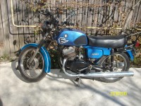 SANY4574_albastru.jpg (794.66 KiB) Viewed 54191 times Fotomanipulare pentru înlocuirea roşului cu albastrul motocicletei.